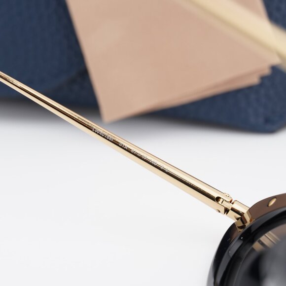 Loewe LW40166I 01A Cat Eye Sunglasses – Black Gold\\Grey main image 4